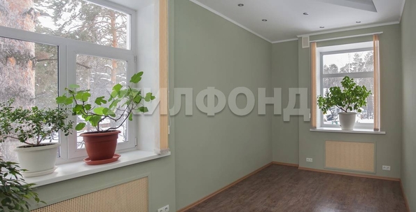 
   Продам дом, 340 м², Бердск

. Фото 11.