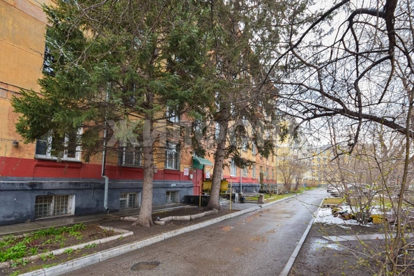 
   Продам 2-комнатную, 55.1 м², Александра Невского ул, 6

. Фото 21.