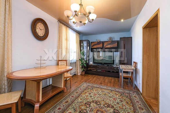 
   Продам дом, 142.7 м², Новосибирск

. Фото 8.