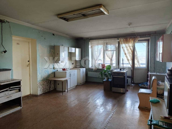 
   Продам комнату, 11.3 м², Шукшина ул, 17

. Фото 2.