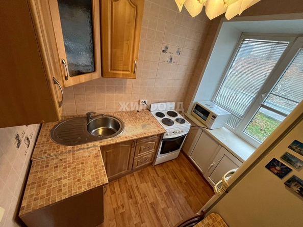 
   Продам 1-комнатную, 28.6 м², Доватора ул, 19/4

. Фото 3.
