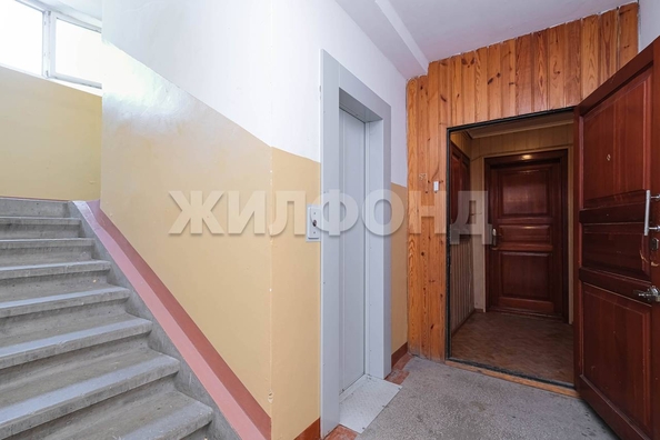 
   Продам 1-комнатную, 38.3 м², Сухарная ул, 78

. Фото 17.