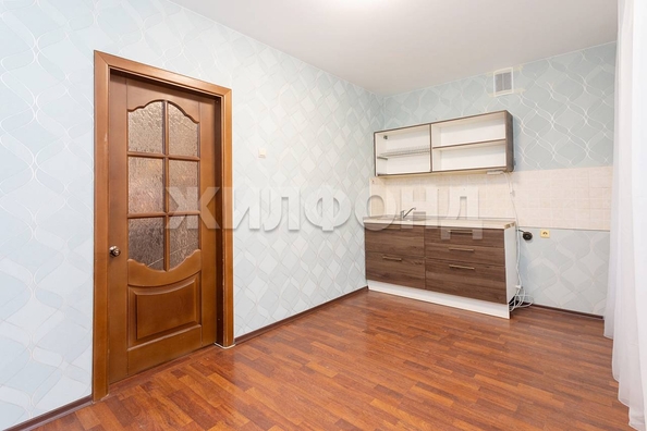 
   Продам 1-комнатную, 51.3 м², Учительская ул, 8

. Фото 11.