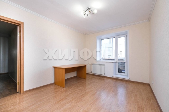 
   Продам 2-комнатную, 51.7 м², Краснообск, 218

. Фото 5.