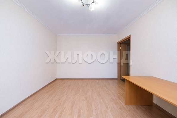 
   Продам 2-комнатную, 51.7 м², Краснообск, 218

. Фото 9.