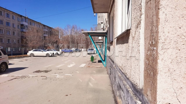 
  Продается 3-комн. квартира, 49.4 м², Солидарности ул, д. 82
. Фото 15.