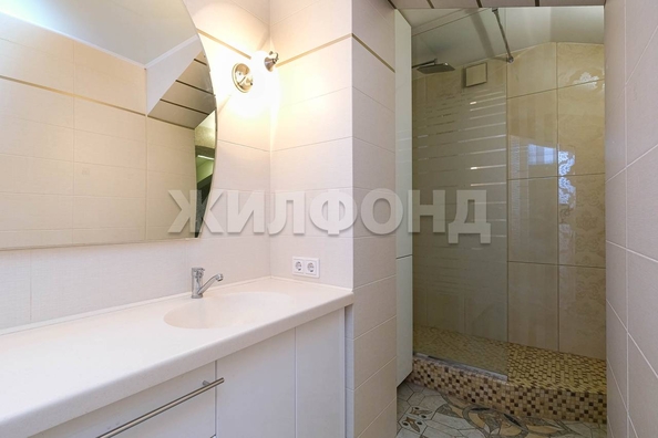 
   Продам 5-комнатную, 161.3 м², Ядринцевская ул, 18

. Фото 30.