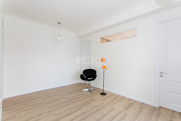 
   Продам 2-комнатную, 54.5 м², Пархоменко ул, 4

. Фото 17.
