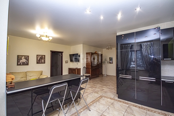 
   Продам 2-комнатную, 69.9 м², Лескова ул, 21

. Фото 13.