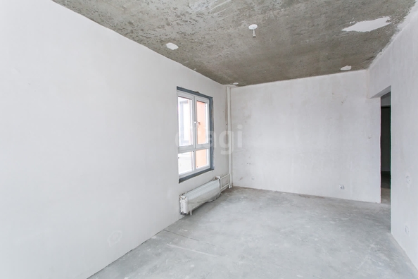 
   Продам 2-комнатную, 58.6 м², Рельефная ул, 106/3

. Фото 23.
