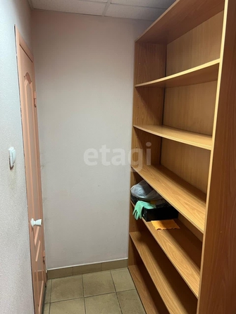 
   Продам помещение свободного назначения, 46.9 м², Забалуева ул, 54

. Фото 17.
