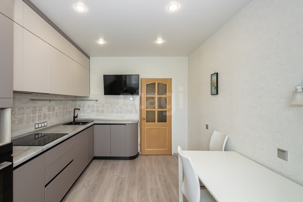 
  Продается 1-комн. квартира, 51.6 м², Галущака ул, д. 3
. Фото 5.