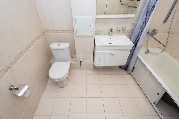 
  Продается 2-комн. квартира, 53.4 м², Вокзальная магистраль ул, д. 19
. Фото 9.