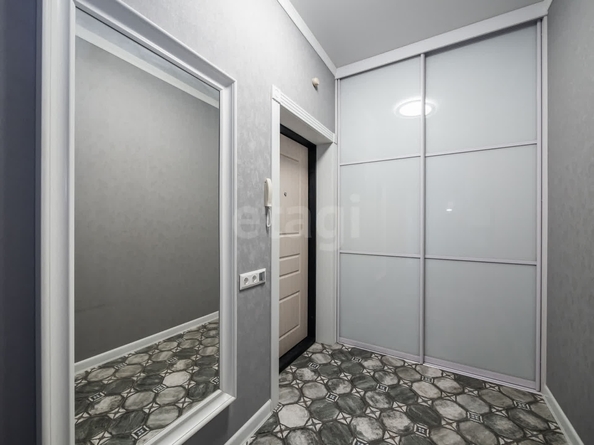 
   Продам 3-комнатную, 74 м², Народная ул, 9

. Фото 1.