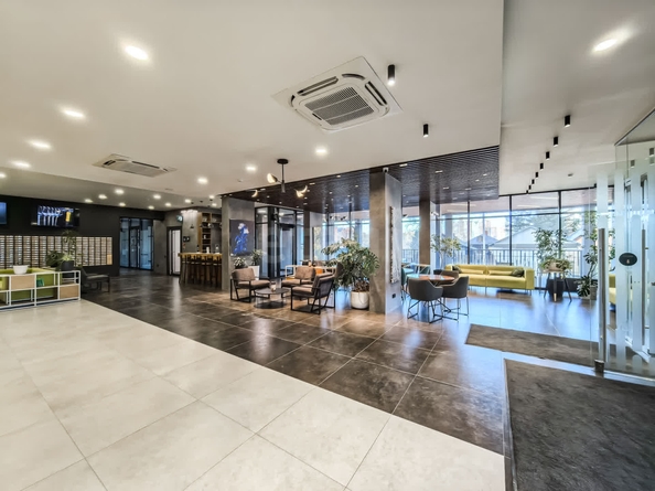 
   Продам 2-комнатную, 58 м², Военная ул, 51

. Фото 36.