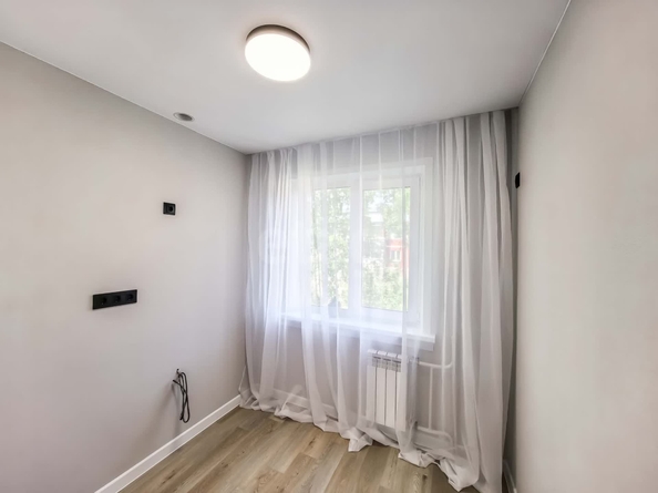 
  Продается 2-комн. квартира, 44 м², Адриена Лежена ул, д. 30/1
. Фото 8.
