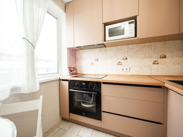 
   Продам 2-комнатную, 46.6 м², Дзержинского пр-кт, 11

. Фото 5.