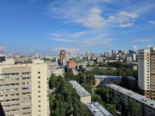 
   Продам 2-комнатную, 56 м², Галущака ул, 15

. Фото 20.