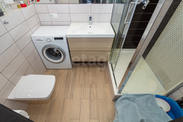 
   Продам 1-комнатную, 39 м², Державина ул, 47

. Фото 14.