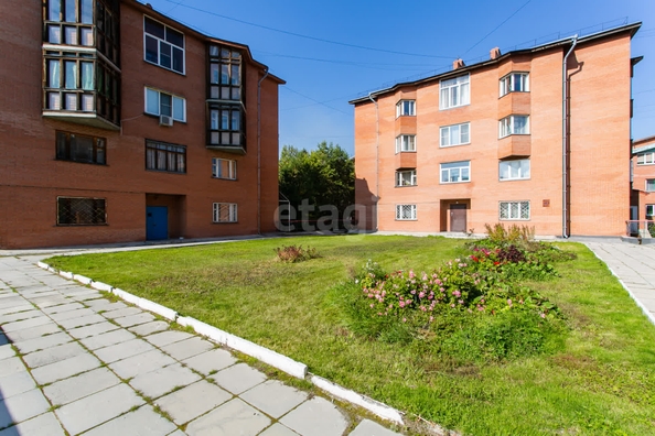 
   Продам 2-комнатную, 57.4 м², Новогодняя ул, 43

. Фото 20.