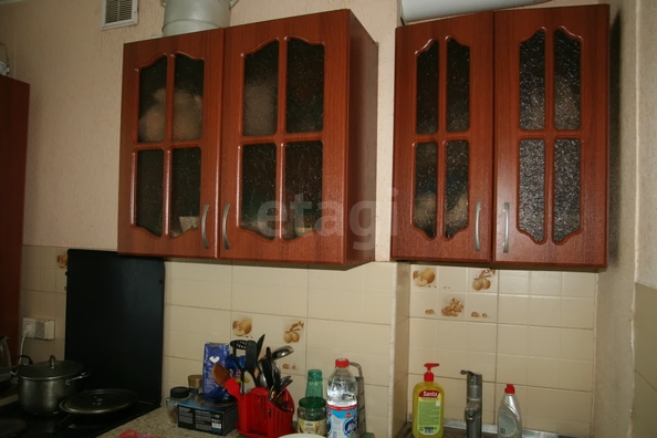
  Продается 3-комн. квартира, 59.6 м², Петухова ул, д. 122/1
. Фото 9.