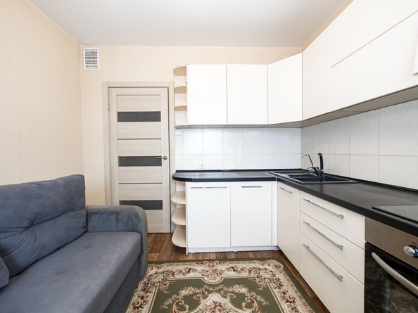 
   Продам 2-комнатную, 54 м², Олеко Дундича ул, 15

. Фото 2.