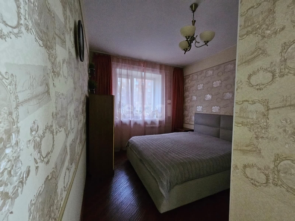 
   Продам 3-комнатную, 81.3 м², Семьи Шамшиных ул, 18

. Фото 21.