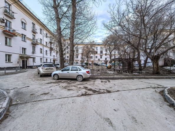 
   Продам 3-комнатную, 90 м², Богдана Хмельницкого ул, 35

. Фото 19.