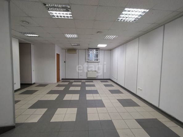 
   Продам помещение свободного назначения, 209 м², Карла Маркса пр-кт, 47/1

. Фото 4.