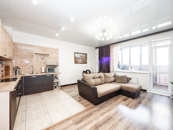 
   Продам 3-комнатную, 69.8 м², Восход ул, 20/1

. Фото 5.