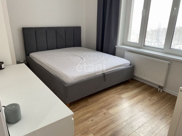 
   Продам 3-комнатную, 57 м², Выборная ул, 135

. Фото 7.