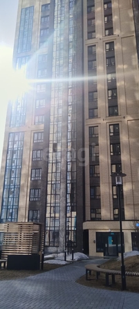 
   Продам 1-комнатную, 48.5 м², Сухарная ул, 105/1

. Фото 2.