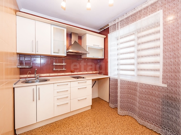 
   Продам 3-комнатную, 57.4 м², Большевистская ул, 171

. Фото 29.