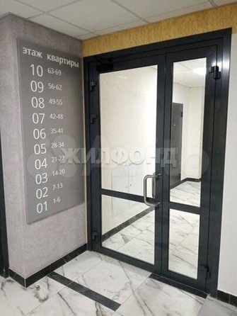 
   Продам 1-комнатную, 38.2 м², 3-й микрорайон, 14/1

. Фото 1.