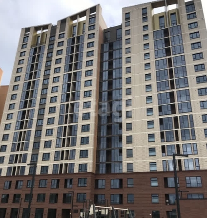 
   Продам 2-комнатную, 62 м², Аэропорт ул, 49

. Фото 1.