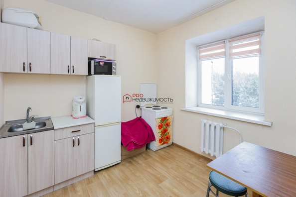 
  Продается 2-комн. квартира, 54.7 м², Бебеля ул, д. 34
. Фото 7.