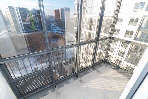 
   Продам 1-комнатную, 38 м², Ясный Берег ул, 43

. Фото 11.