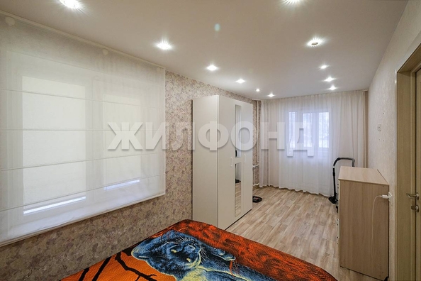 
   Продам 4-комнатную, 70.4 м², Невельского ул, 85

. Фото 5.