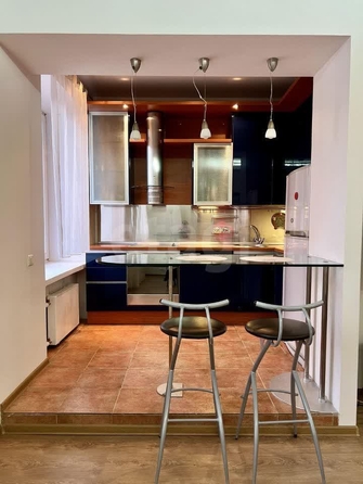 
  Сдам в аренду 2-комнатную квартиру, 48 м², Новосибирск

. Фото 1.