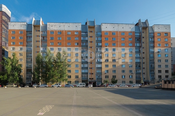 
   Продам 1-комнатную, 51.5 м², Мичурина ул, 20/1

. Фото 23.