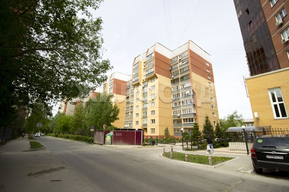 
   Продам 1-комнатную, 51.5 м², Мичурина ул, 20/1

. Фото 24.