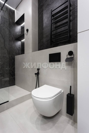 
   Продам 2-комнатную, 41.9 м², Спектр мкр, 15

. Фото 28.