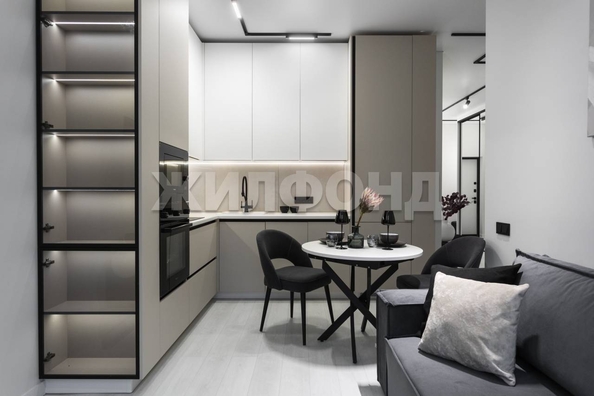 
  Продается 2-комн. квартира 42.9 м², в ЖК Тесла Парк, дом 6. Фото 2.