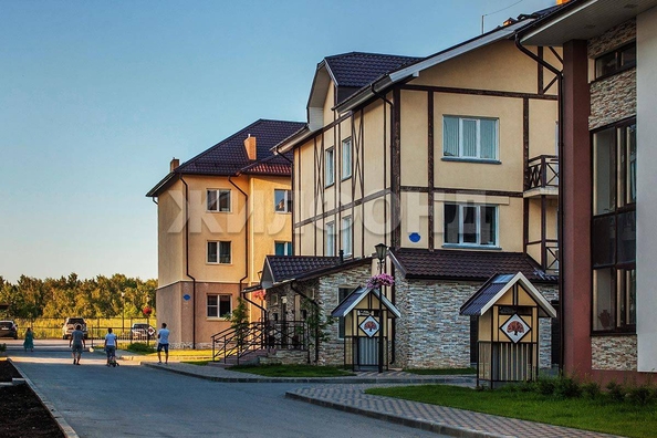 
  Продается 2-комн. квартира, 57.3 м², Кирова ул, д. 346
. Фото 3.