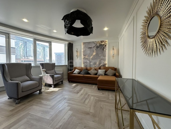 
   Продам 3-комнатную, 85.4 м², Лескова ул, 25

. Фото 2.