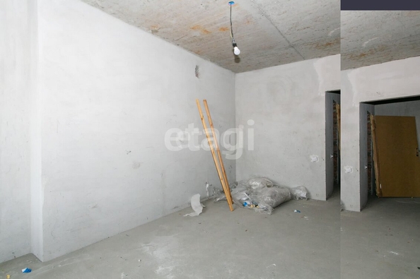 
   Продам 1-комнатную, 37 м², Виктора Уса ул, 1/1

. Фото 2.