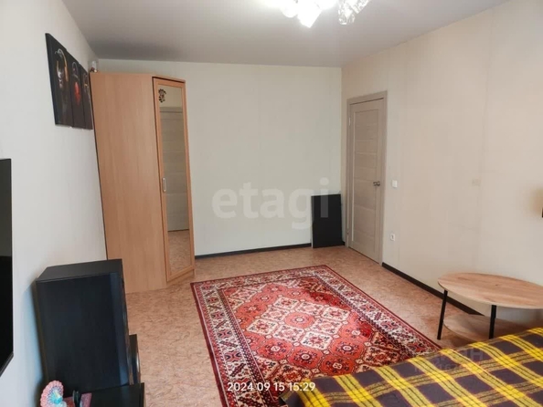 
  Сдам в аренду 1-комнатную квартиру, 30 м², Новосибирск

. Фото 5.