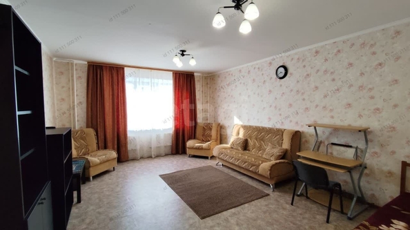 
  Сдам в аренду 1-комнатную квартиру, 54 м², Новосибирск

. Фото 4.