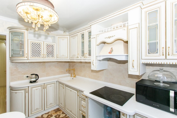 
   Продам 4-комнатную, 77.1 м², Тульская ул, 90

. Фото 6.