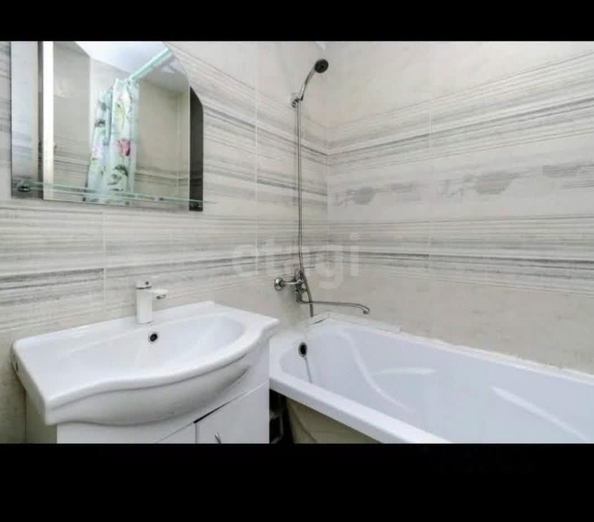 
  Сдам в аренду 1-комнатную квартиру, 48 м², Новосибирск

. Фото 4.